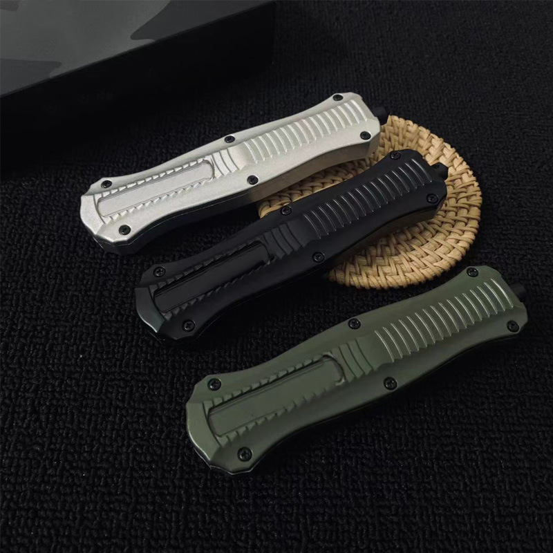 Outdoor knife portable zinc alloy tactical knife EDC folding self-defense knife