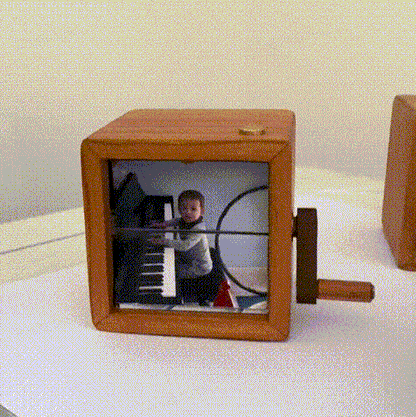 Custom Photo Flipbook Frame Animation Machine Mechanical Hand-cranked Flipbook Box Photo Album with Light Black Walnut Anniversary Gifts