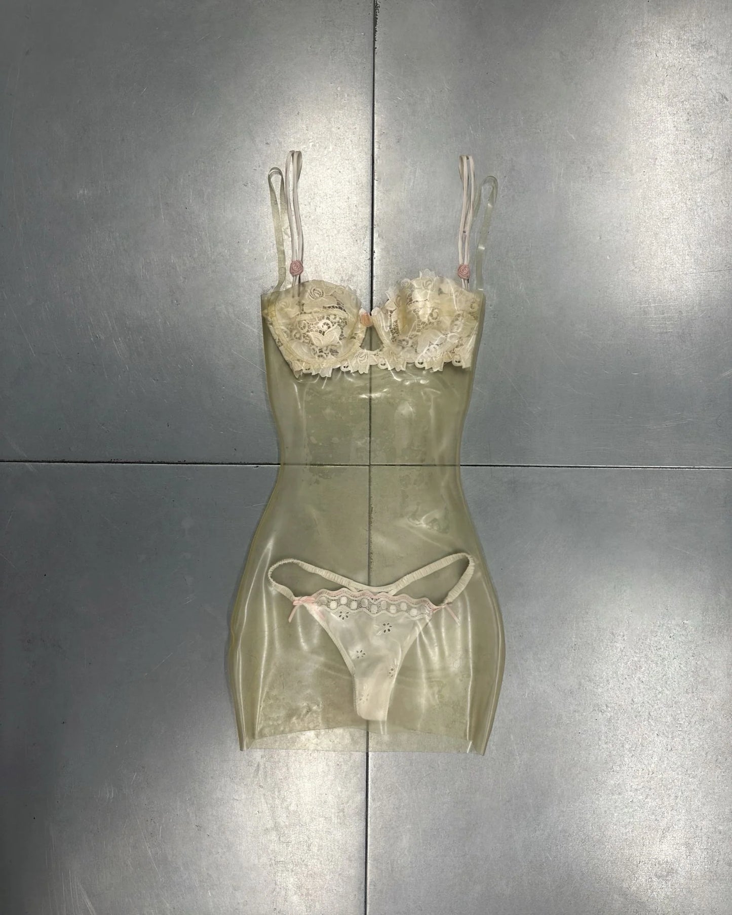 The Invisible Dress