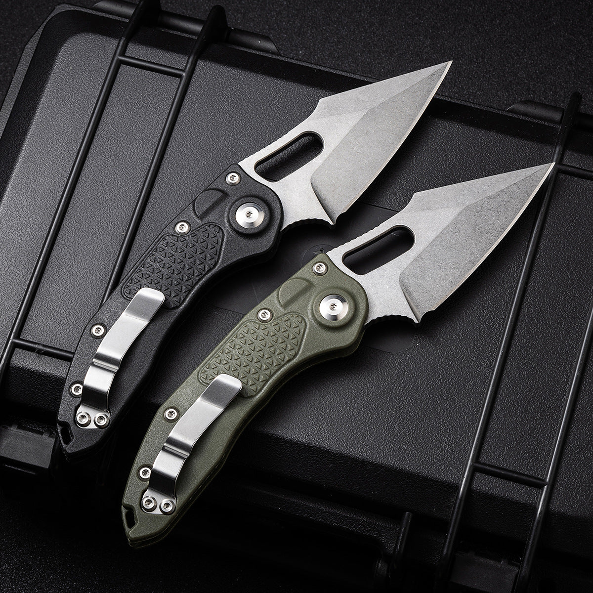 Steel High-hardness Outdoor Paw Knife