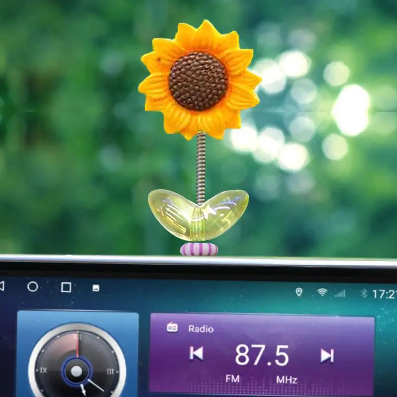 Mini Shaking Sunflowers for Car Dashboard