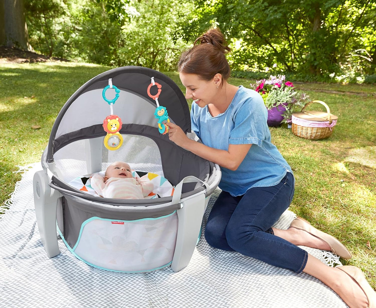 Portable Baby Bassinet Dome – Travel Play Space with Canopy & Developmental Toys (Grey Bubbles)
