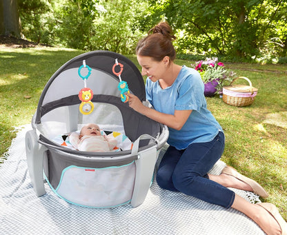 Portable Baby Bassinet Dome – Travel Play Space with Canopy & Developmental Toys (Grey Bubbles)