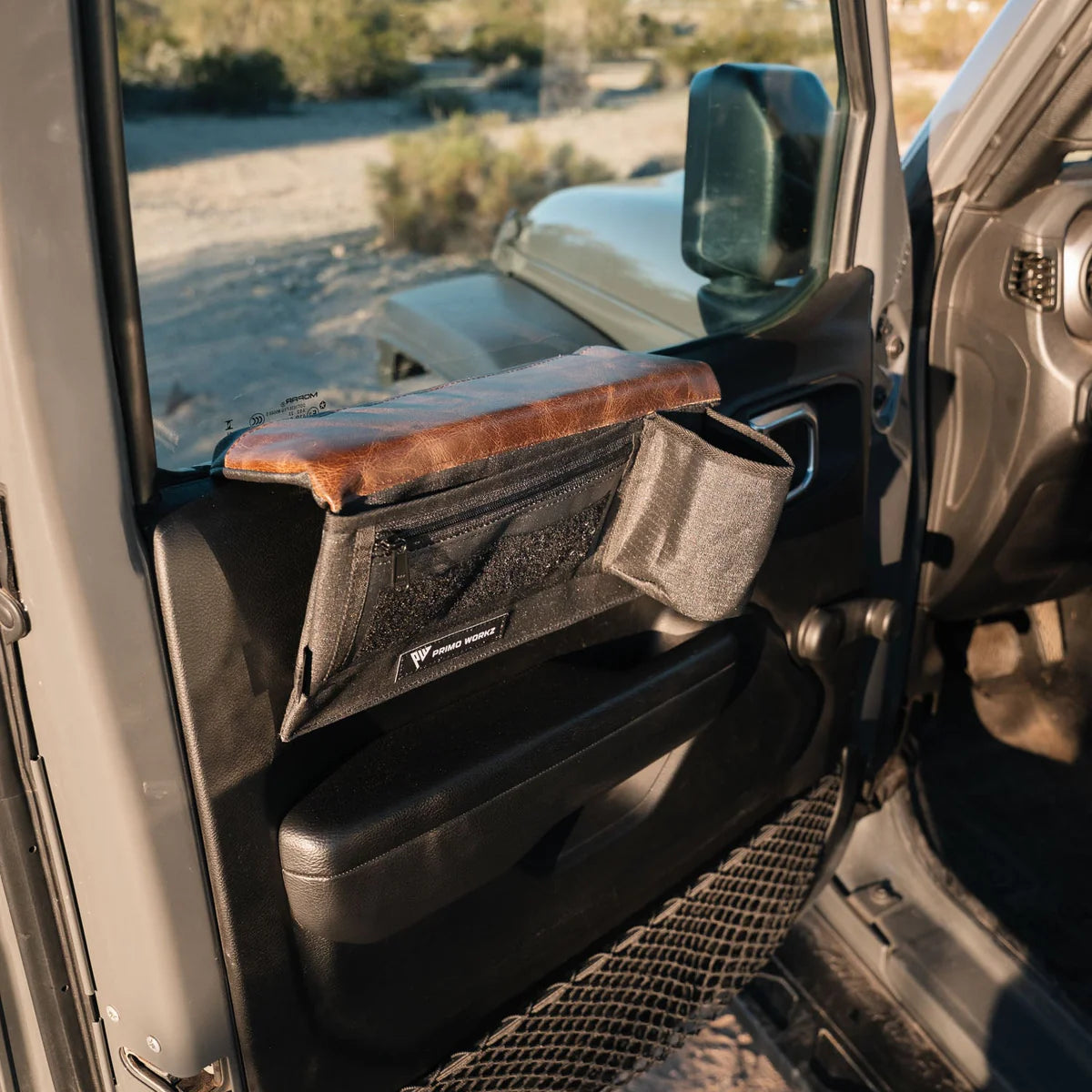 Universal Armrest Max