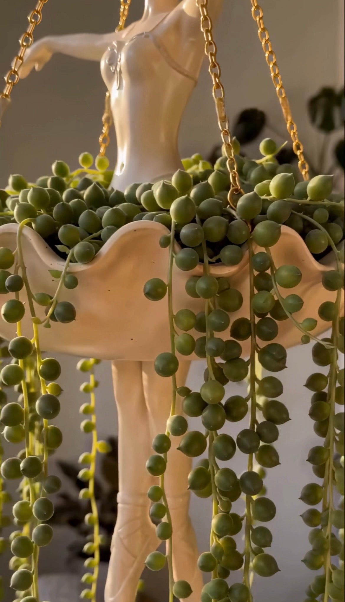 BloomBallet™ Ballerina Hanging Planter