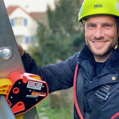 Lock Jaw Ladder Grip