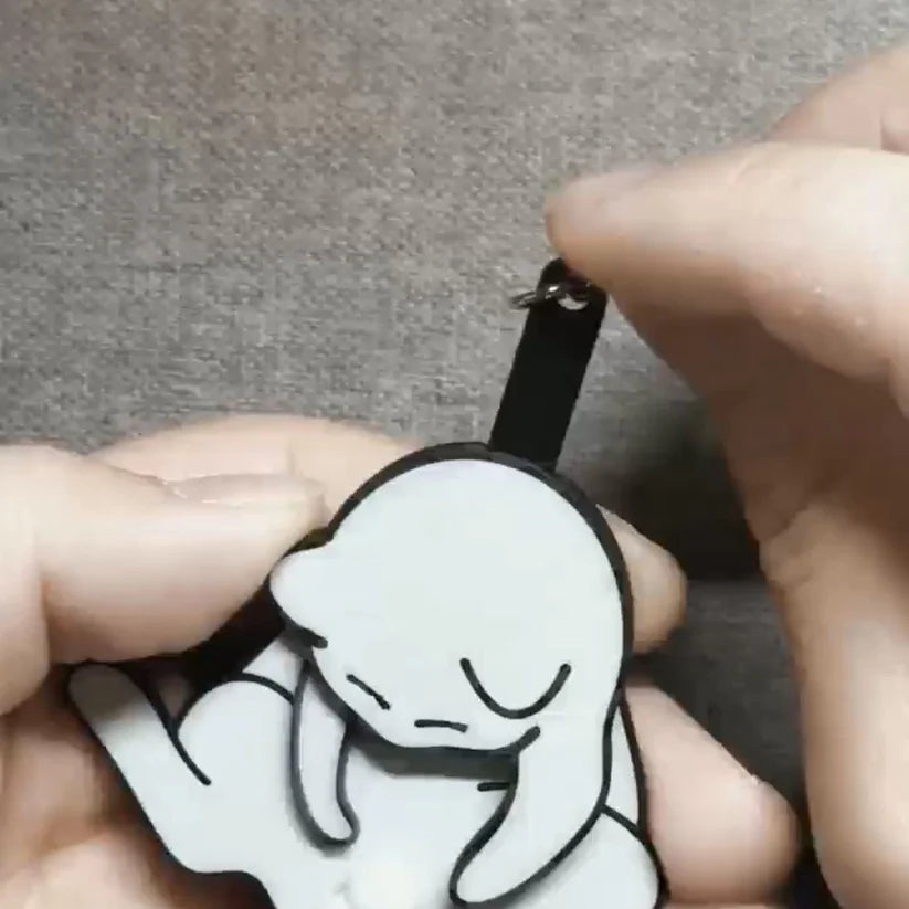 Playful Cat Keychain™ – Cute Spinning Kitten Keychain for Bags, Keys & Phones