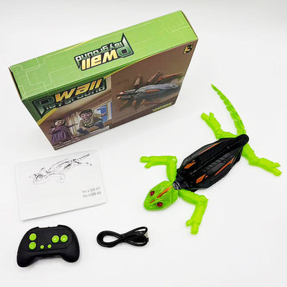 Interactive Climbing Gecko