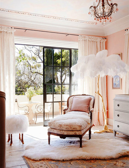 Luxury Ostrich Feather Resin LED Floor Lamp