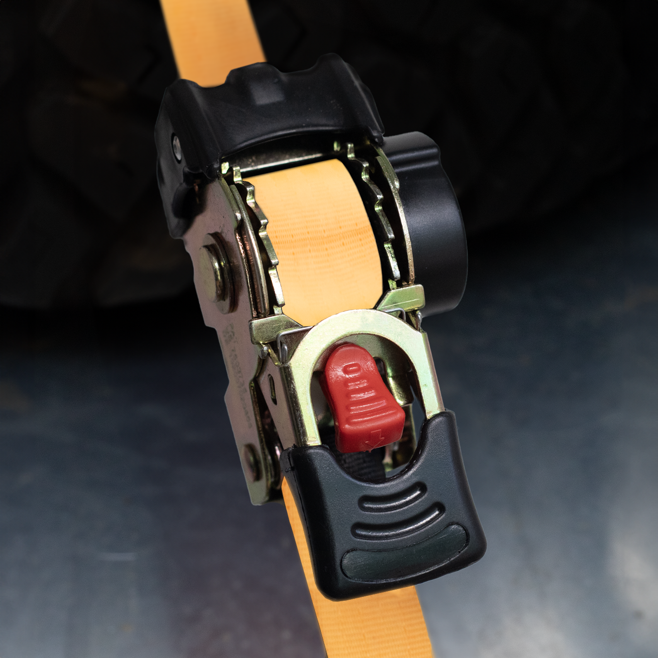 Retractable Ratchet Strap