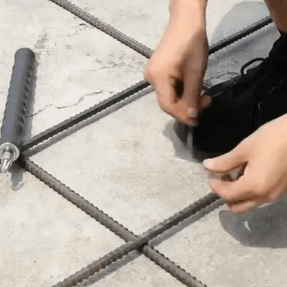 SEMI-AUTOMATIC TYING HOOK FOR CONSTRUCTION