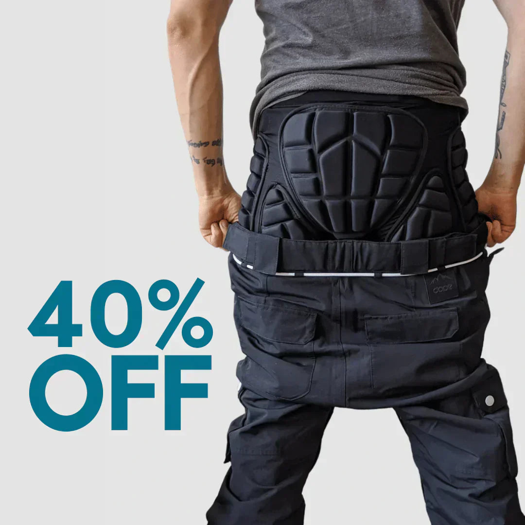 SNOWBOARD AND SKI IMPACT SHORTS