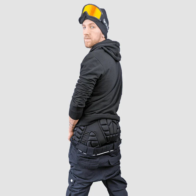 SNOWBOARD AND SKI IMPACT SHORTS