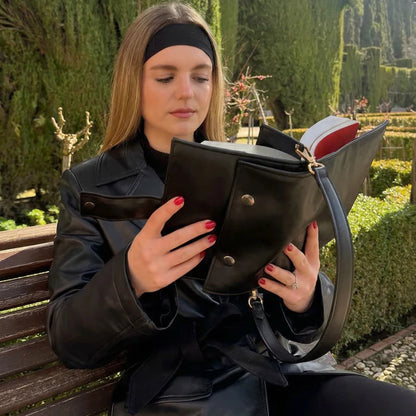 ChapterNest Book Bag