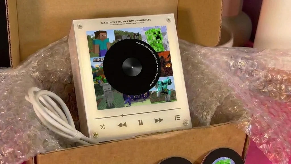 🎵 Magnetic Record Player