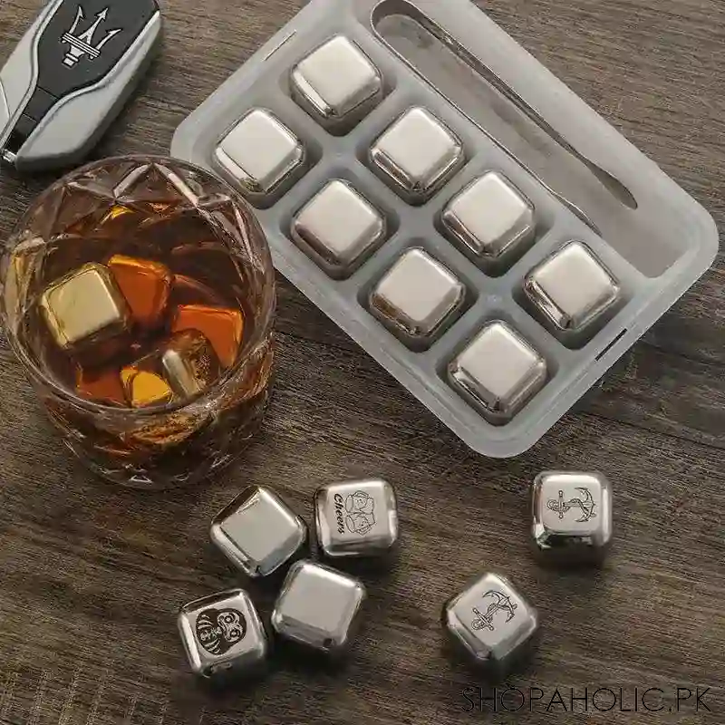 Set Of 8 Steel Ice Cubes With Clip