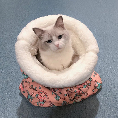 Winter cat sleeping bag